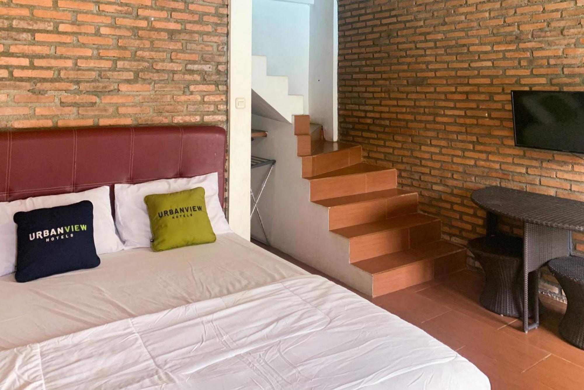 Urbanview Hotel Villa Q Gisting Bandjarnegeri Εξωτερικό φωτογραφία